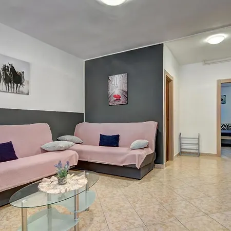 Apartments Kajfes Apartment Fazana