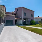 Apartments Kajfes Фажана