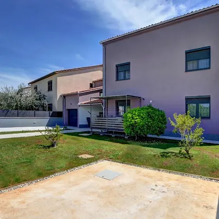 Kajfes Apartament *