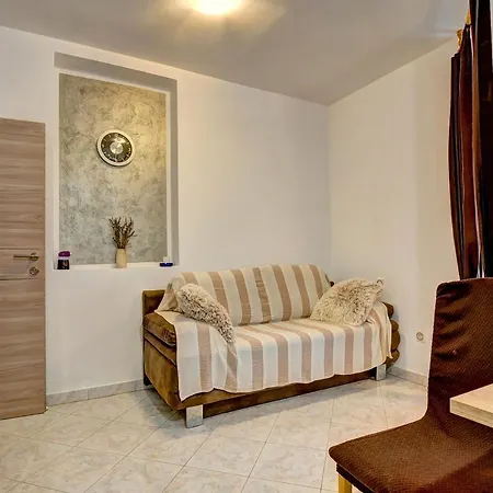 Kajfes Apartament *