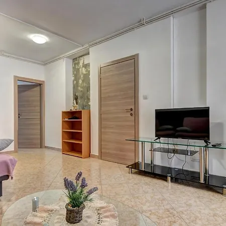 Apartments Kajfes Фажана