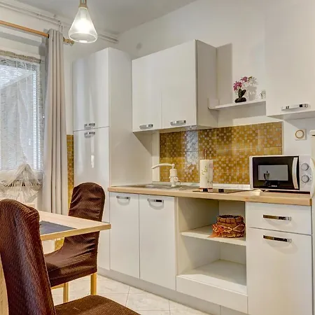 Kajfes Apartament *